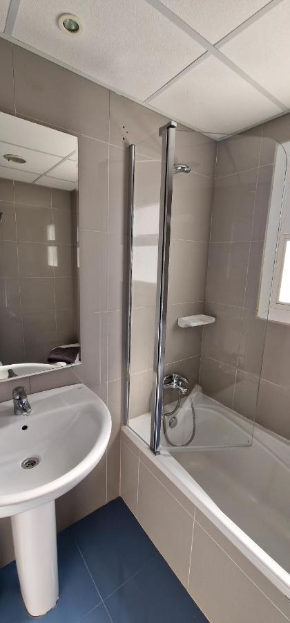 Apartamentos Costamar II Es Pujols Eksteriør billede